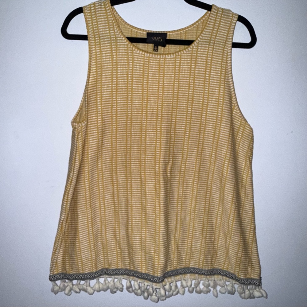W5 women’s size XL tank top yellow white striped pattern with navy blue trim